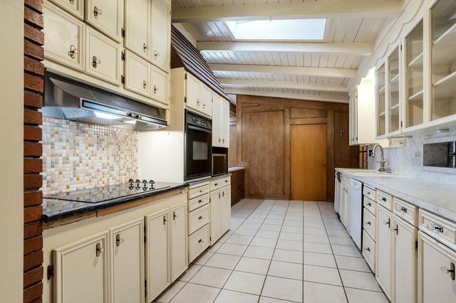 2814 E 31st St, Odessa, TX 79762