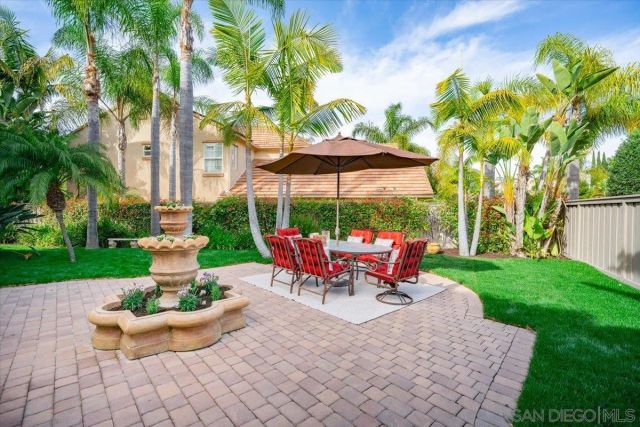 3272 Avenida La Cima, Carlsbad, CA 92009