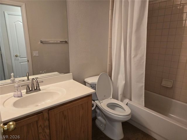188 Oella Ridge Court, Henderson, NV 89012