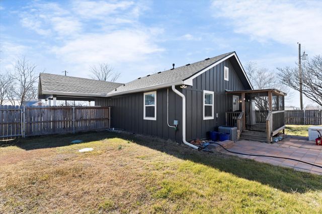 279 Norm Street, China Spring, TX 76633