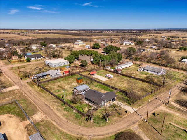 279 Norm Street, China Spring, TX 76633