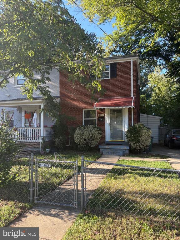 6112 SEAT PLEASANT DR, Capitol Heights, MD 20743