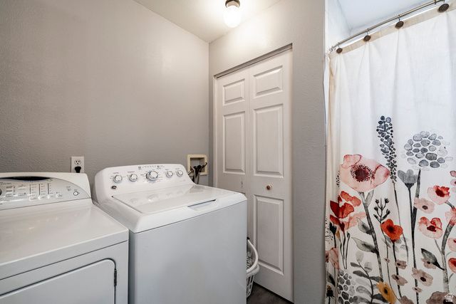 6375 S MALSTROM LN, Murray, UT 84107