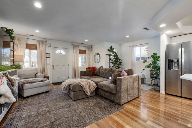 6375 S MALSTROM LN, Murray, UT 84107