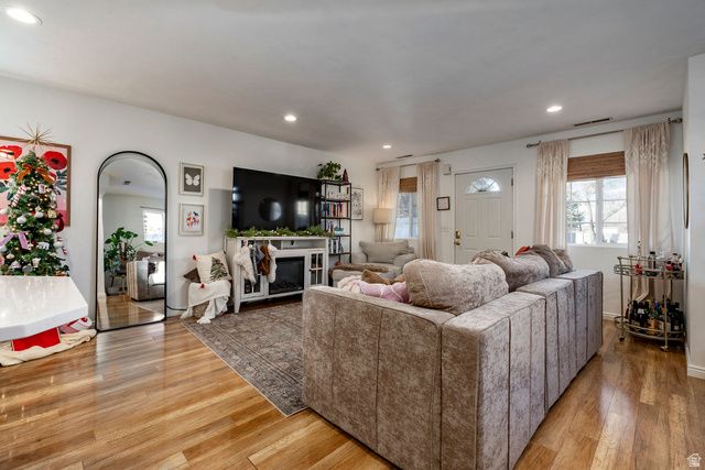 6375 S MALSTROM LN, Murray, UT 84107