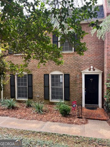 42 N Stratford Drive, Athens, GA 30605