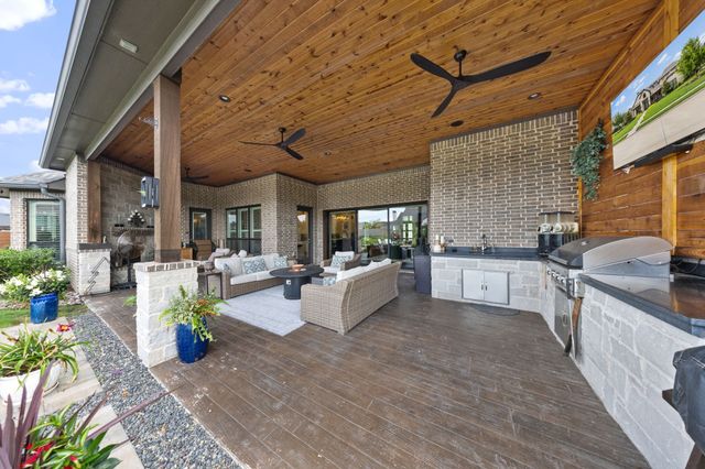 317 Knights Trail, Heath, TX 75032