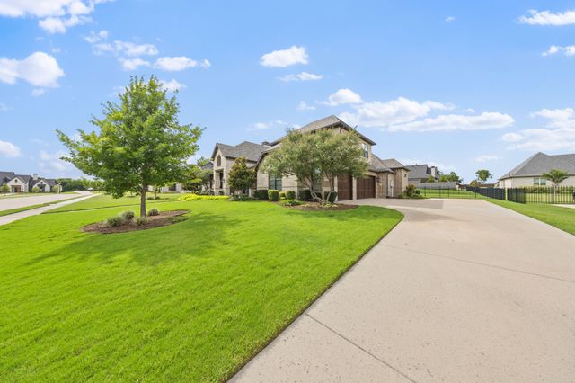 317 Knights Trail, Heath, TX 75032