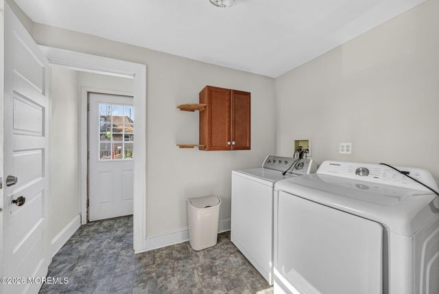 26 Thomas Street, Toms River, NJ 08753