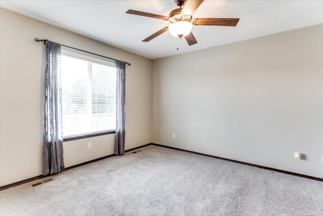 3212 N Whittier St, Derby, KS 67037
