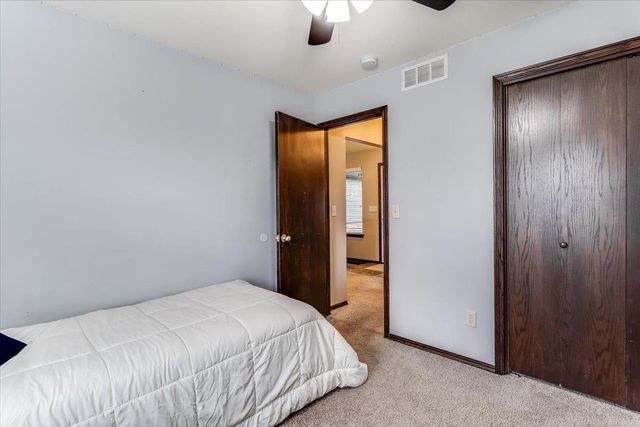3212 N Whittier St, Derby, KS 67037