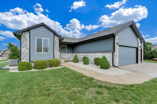 3212 N Whittier St, Derby, KS 67037