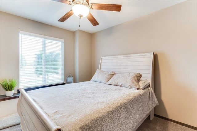 3212 N Whittier St, Derby, KS 67037