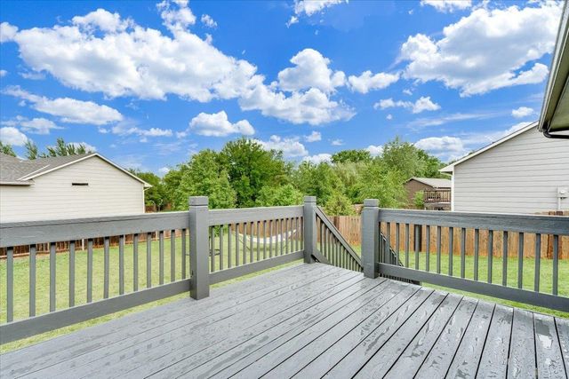 3212 N Whittier St, Derby, KS 67037