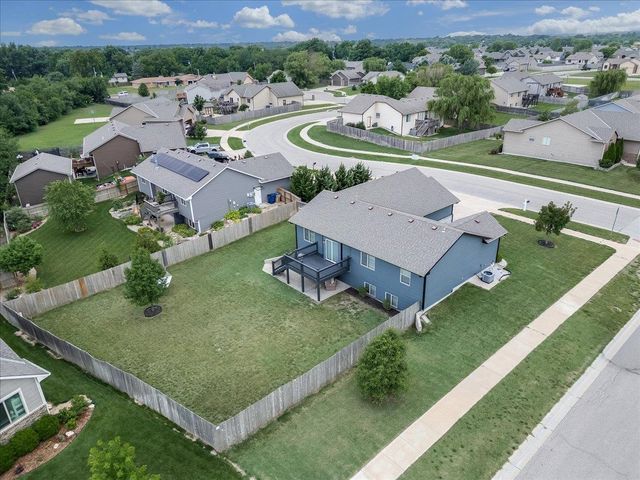 3212 N Whittier St, Derby, KS 67037
