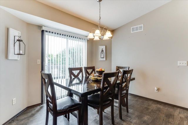 3212 N Whittier St, Derby, KS 67037