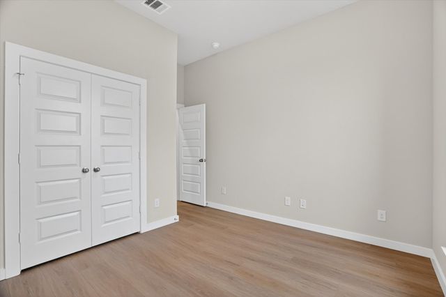 321 Skeen Peak, Springtown, TX 76082