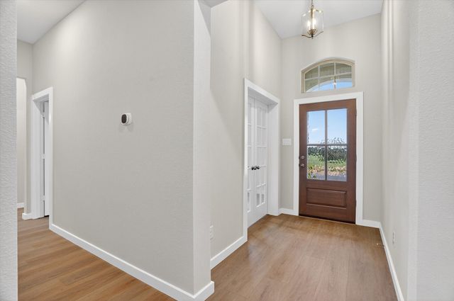 321 Skeen Peak, Springtown, TX 76082