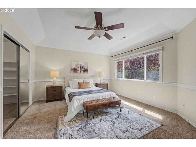 13202 ROGERS Rd, Lake Oswego, OR 97035