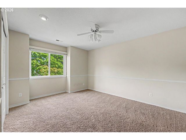 13202 ROGERS Rd, Lake Oswego, OR 97035
