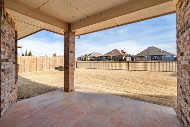 15808 Langley Way, Edmond, OK 73013