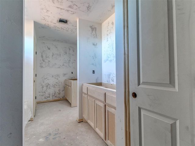 6674 N Hiwassee Road, Coyle, OK 73027