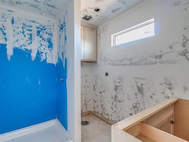 6674 N Hiwassee Road, Coyle, OK 73027
