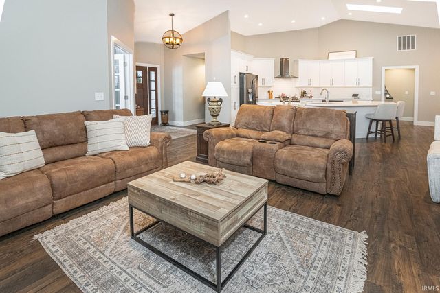 1934 N Cornerstone Way, Ellettsville, IN 47429