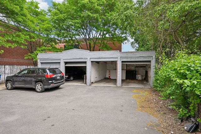154 Glen St 2, Somerville, MA 02145