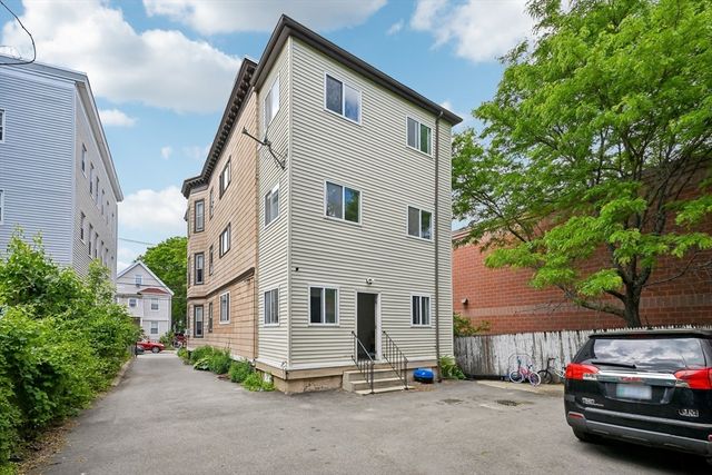 154 Glen St 2, Somerville, MA 02145