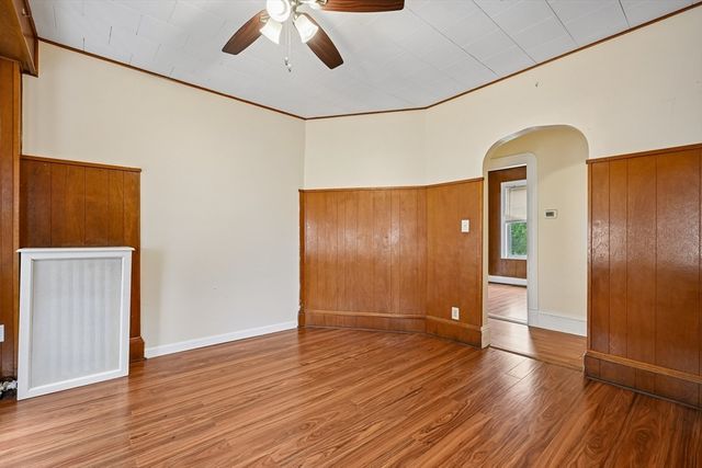 154 Glen St 2, Somerville, MA 02145