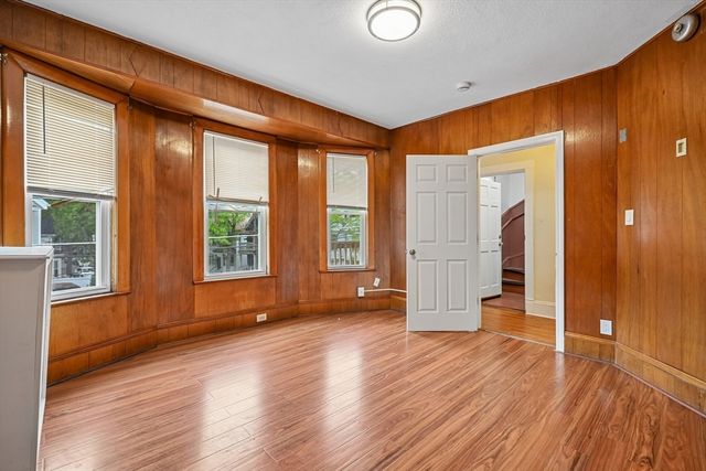 154 Glen St 2, Somerville, MA 02145