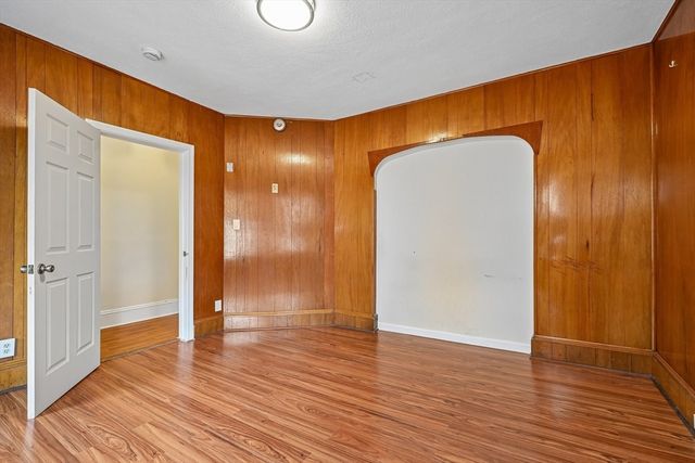 154 Glen St 2, Somerville, MA 02145