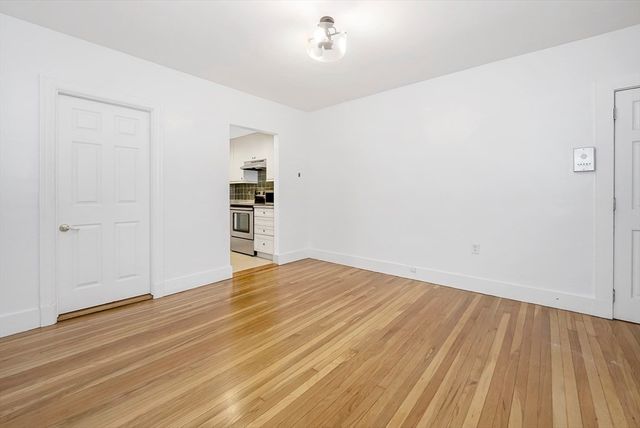 473 Beacon St 1R, Boston, MA 02115