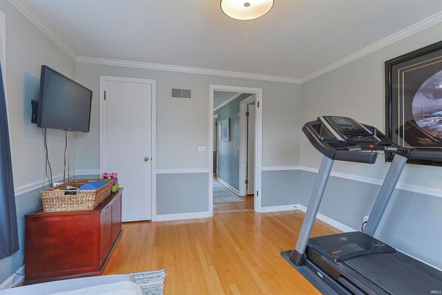 1603 Hoover Avenue, South Bend, IN 46615