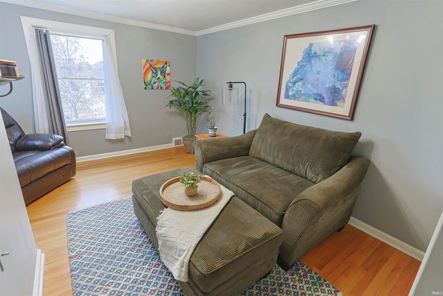 1603 Hoover Avenue, South Bend, IN 46615