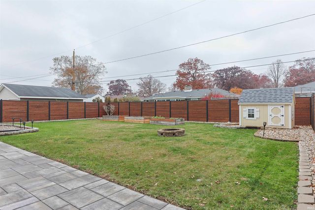 1603 Hoover Avenue, South Bend, IN 46615