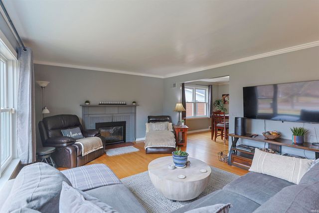 1603 Hoover Avenue, South Bend, IN 46615