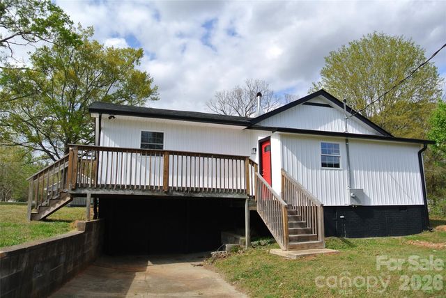 123 Moore Road, Ellenboro, NC 28040