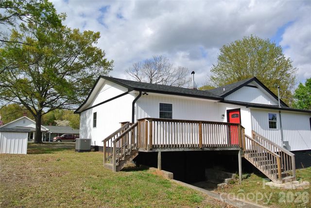 123 Moore Road, Ellenboro, NC 28040