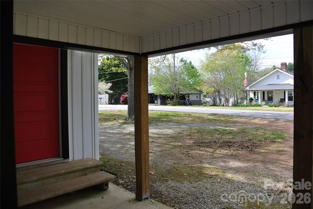 123 Moore Road, Ellenboro, NC 28040