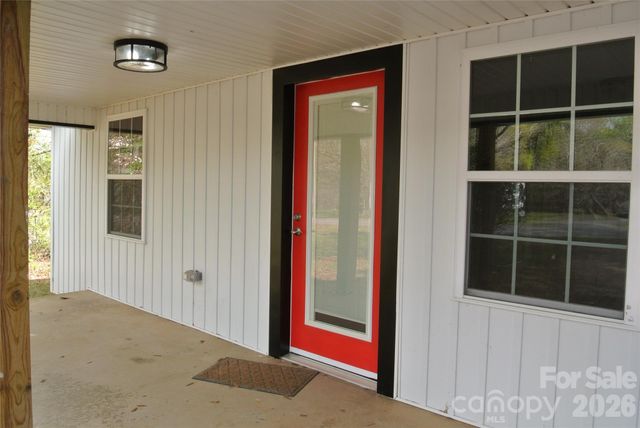 123 Moore Road, Ellenboro, NC 28040