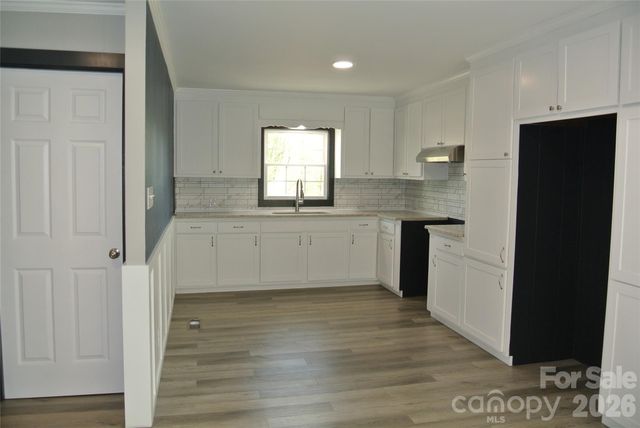 123 Moore Road, Ellenboro, NC 28040