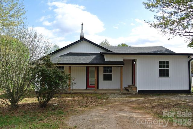 123 Moore Road, Ellenboro, NC 28040