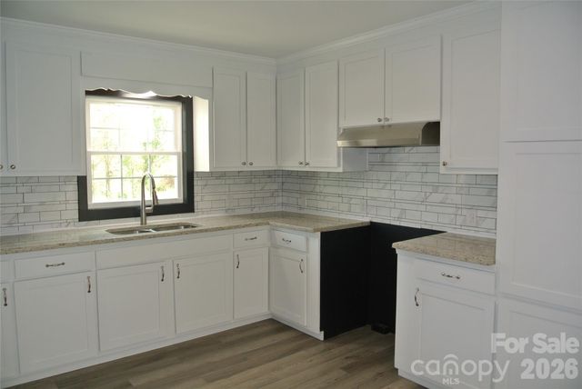 123 Moore Road, Ellenboro, NC 28040