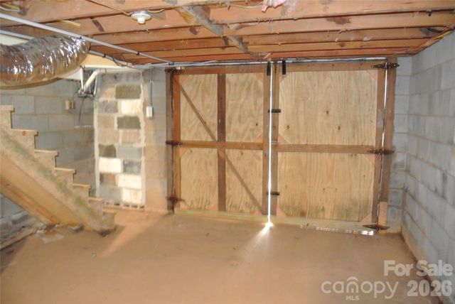 123 Moore Road, Ellenboro, NC 28040