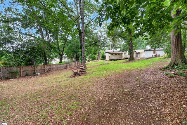 1 Woodleigh Drive, Taylors, SC 29687