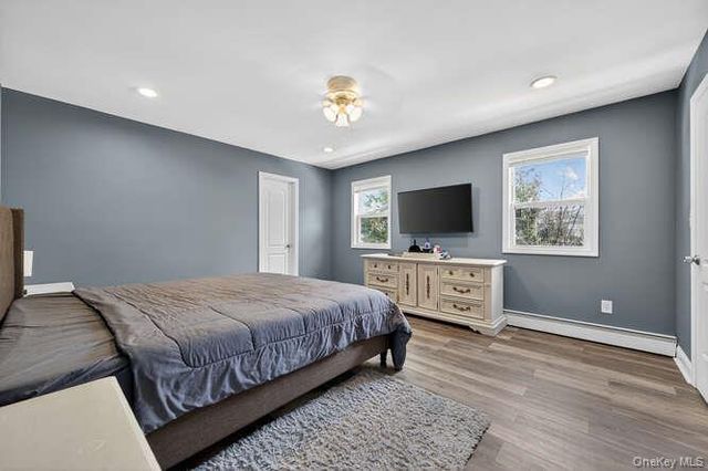 11 Mississippi Avenue, Port Jefferson Station, NY 11776