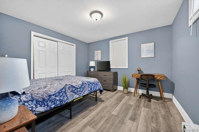 11 Mississippi Avenue, Port Jefferson Station, NY 11776