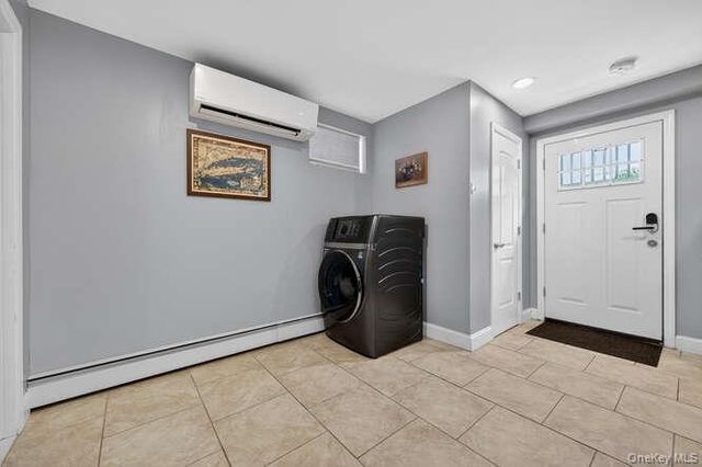 11 Mississippi Avenue, Port Jefferson Station, NY 11776